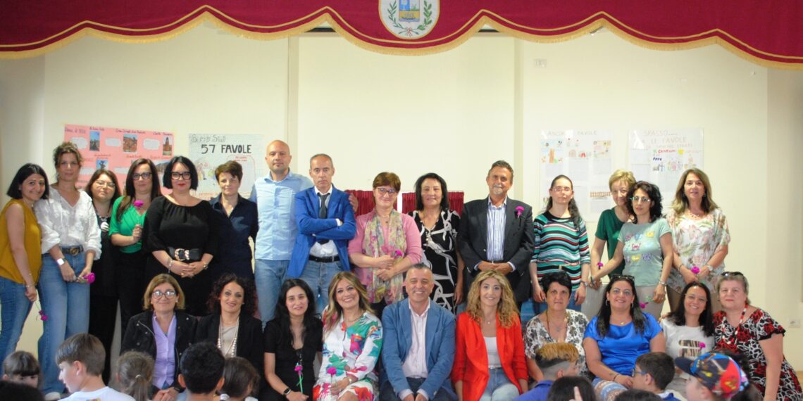 “Il cielo delle donne”: un libro per i bambini dedicato alle statue del Museo a cielo aperto di Zambrone