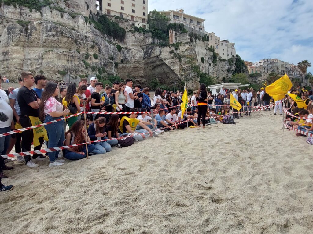 Il Circolo Legambiente Ricadi e l’Istituto “P. Galluppi” di Tropea insieme per la tutela dell’acqua 12 IMG 20230527 WA0046 1