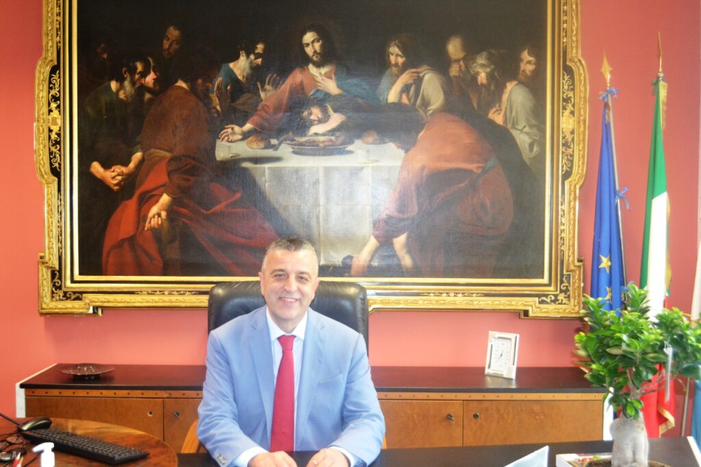 Il presidente della Provincia di Vibo Corrado LAndolina