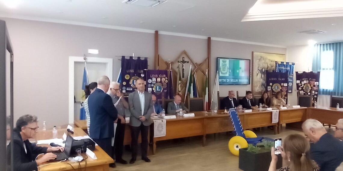 Premio Lions “Eccellenze” a Luigi Verrino imprenditore e artista di caratura internazionale