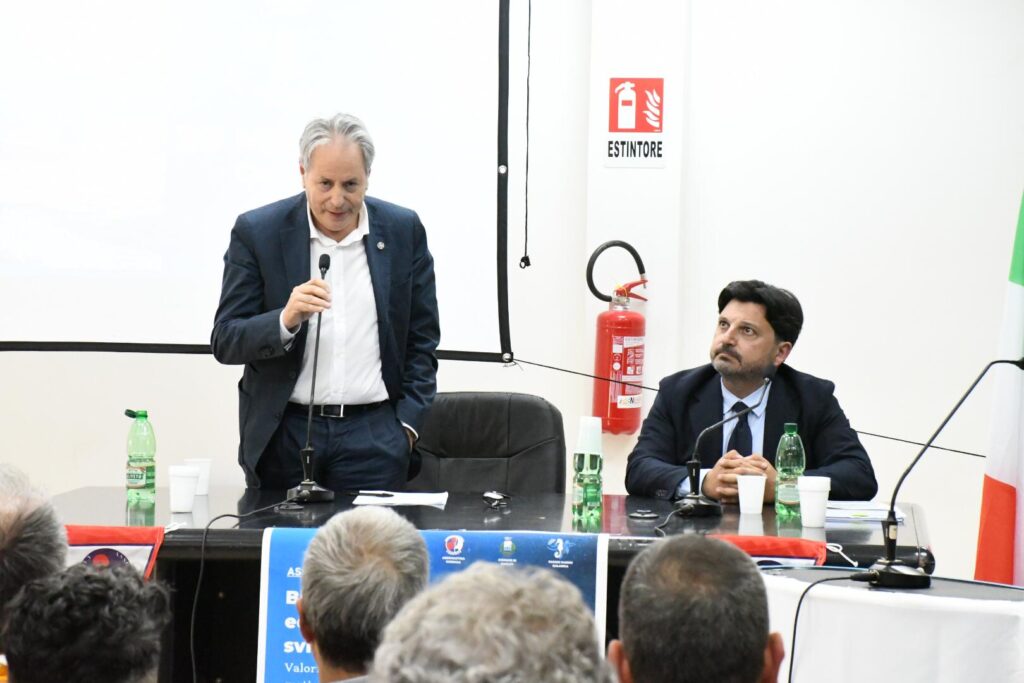 Blue-Economy, Raffaele Greco (Parchi Marini): c’è ancora da fare, ma è già virtuosa l'inversione rotta 11 WhatsApp Image 2025 06 07 at 10.21.45 1