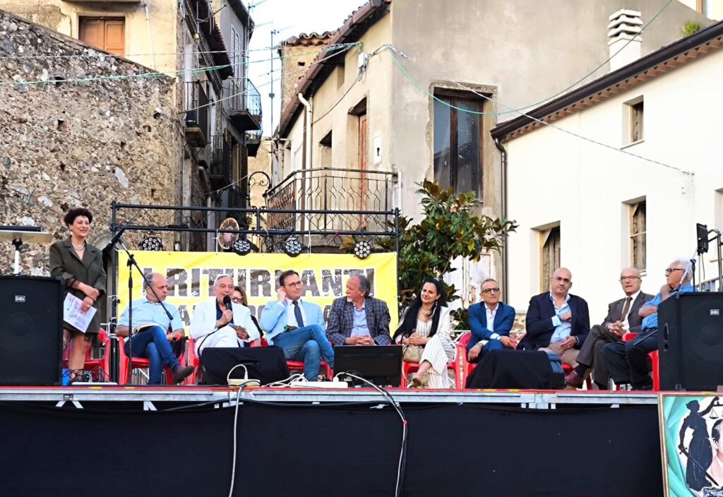 Zagarise celebra l'arte e la legalità in un trionfo di bellezza e socializzazione al Festival "100 Passi" 4 WhatsApp Image 2025 06 10 at 18.57.36 1