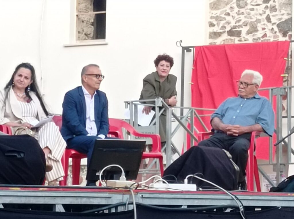Zagarise celebra l'arte e la legalità in un trionfo di bellezza e socializzazione al Festival "100 Passi" 11 WhatsApp Image 2025 06 10 at 18.57.39