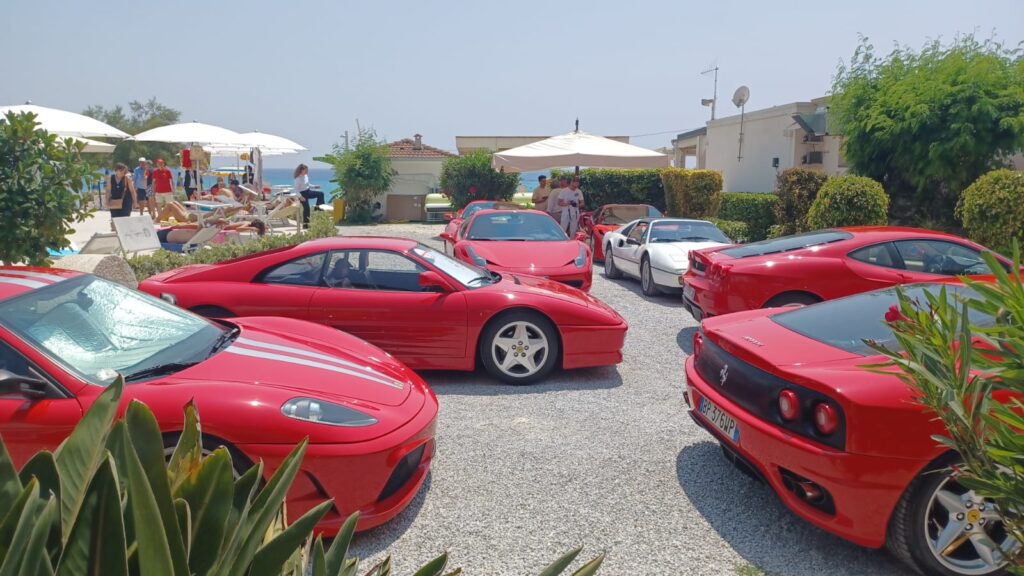 Le mitiche Ferrari nello scenario incantato di Capo Vaticano (VIDEO) 8 WhatsApp Image 2025 06 14 at 14.29.09 1