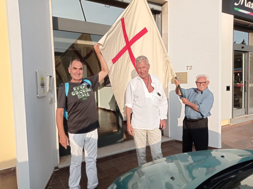 Le bellezze, le opere d'arte e i prodotti tipici di Zagarise entusiasmano il Principe Fulco Ruffo di Calabria 6 WhatsApp Image 2025 06 18 at 14.57.50 2