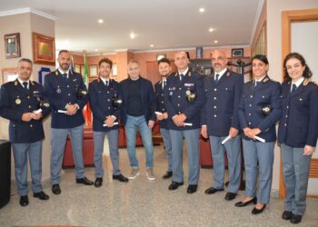 Il questore di Vibo Valentia premia i poliziotti per l’eccellenza nell’addestramento e nella formazione
