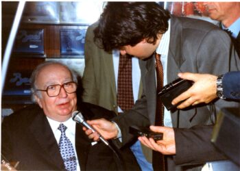 Cento anni fa la nascita di Giovanni Spadolini. Il ricordo di quella memorabile giornata a Vibo Valentia