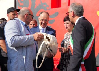 Il Presidente d’Albania Begaj in Calabria. L’interessante visita a Marcedusa