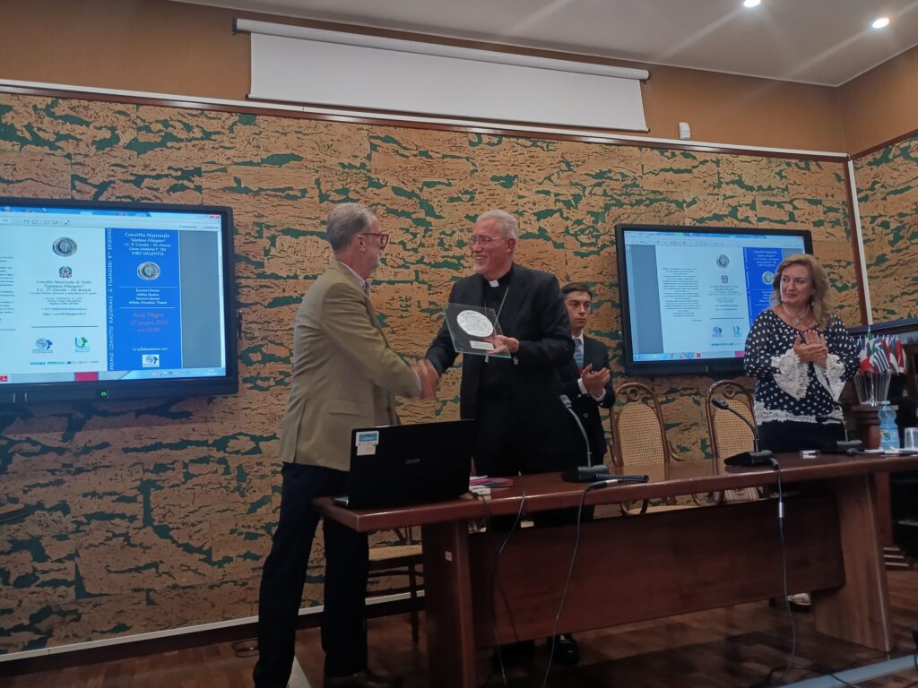 Il Premio Filangieri 2025 al Vescovo mons. Attilio Nostro (VIDEO) 7 WhatsApp Image 2025 06 27 at 14.43.53 2