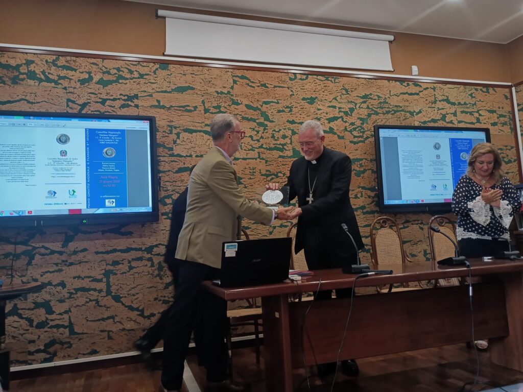 Il Premio Filangieri 2025 al Vescovo mons. Attilio Nostro (VIDEO) 3 WhatsApp Image 2025 06 27 at 14.43.54 2