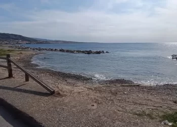Divieto temporaneo di balneazione a Gallico e Catona