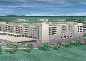 «Dov’è il progetto esecutivo completo?»: sul nuovo ospedale di Vibo Valentia Lo Schiavo interroga Occhiuto