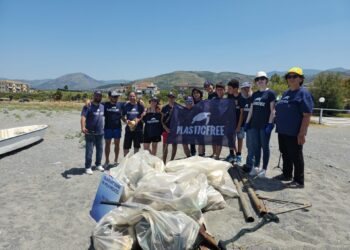 Calabria: 710 chili di plastica e rifiuti raccolti e oltre 80 studenti coinvolti