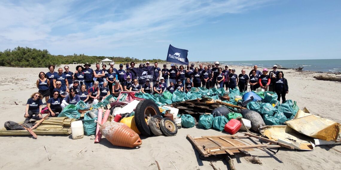 Giornata Mondiale dell’Ambiente e degli Oceani: in Calabria 6 appuntamenti Plastic Free