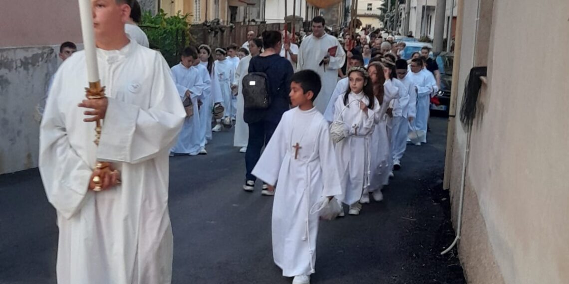 Nicotera, sindaco assente non giustificato alla millenaria processione del Corpus Domini