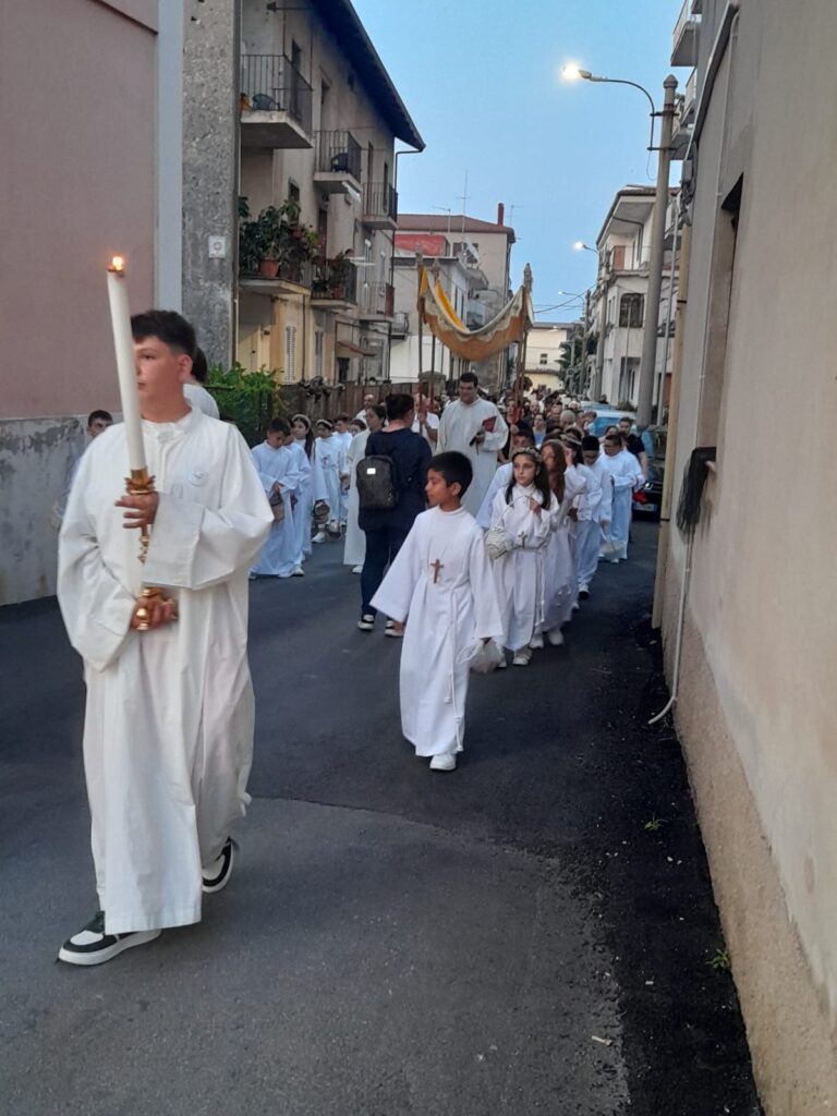 Nicotera, sindaco assente non giustificato alla millenaria processione del Corpus Domini 3 processione