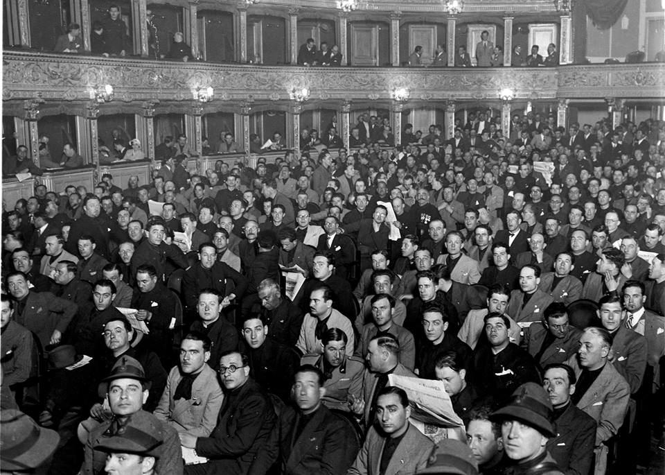 Il teatro a Vibo Valentia tra passato e presente, tra proclami disattesi ed un "cambio di passo... del gambero! 3 teatro vibonese interno