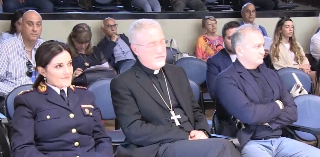 Conclusa la "due giorni" di Vibo Emergency Medicine, tra confronti scientifici e tavole rotonde su temi di attualità (VIDEO) 3 vibo emergency 3