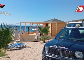 Torre Melissa, controlli in attività commerciali e lidi balneari. Sanzioni per circa 5000€