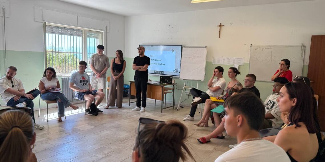 Jonadi, al via nel borgo le attività del progetto Erasmus “STAY” 1 Jonadi, al via nel borgo le attività del progetto Erasmus “STAY”