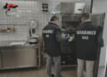 I Carabinieri sequestrano una tonnellata di derrate alimentari