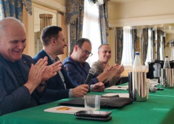 Grande successo per la presentazione del libro di Alessandro Russo