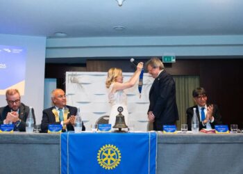 Passaggio delle consegne al Rotary Club di Rende