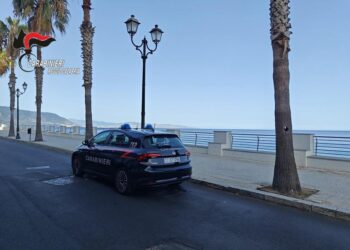 A Bagnara un lido balneare chiuso dai Carabinieri
