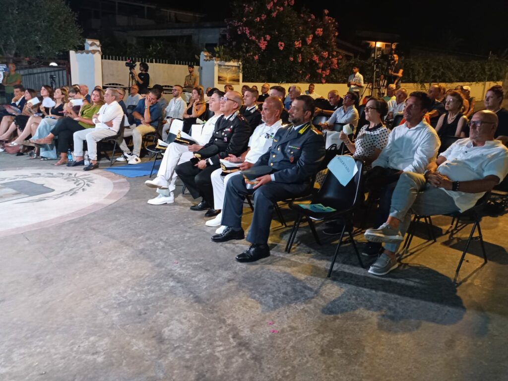 Al Comune di Parghelia il Premio Mare Pulito Bruno Giordano 2025 (VIDEO) 4 WhatsApp Image 2025 07 29 at 15.13.44 1