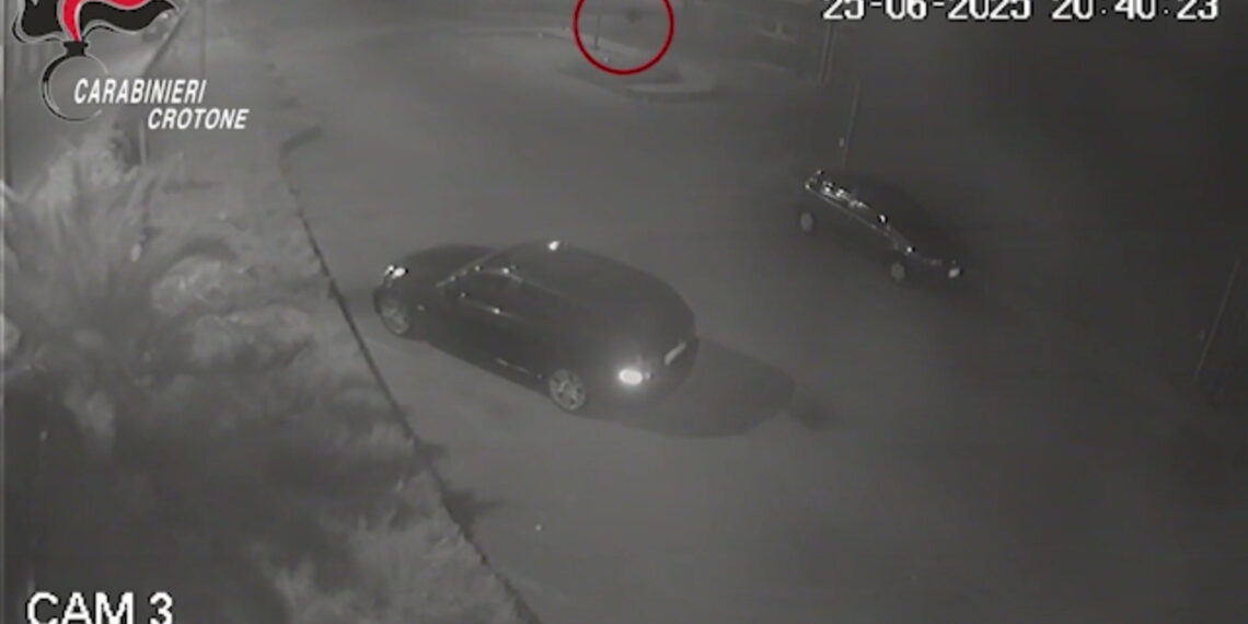 Arrestato uno dei presunti responsabili dei furti dei farmaci oncologici presso l’ASP a Cirò Marina (VIDEO)