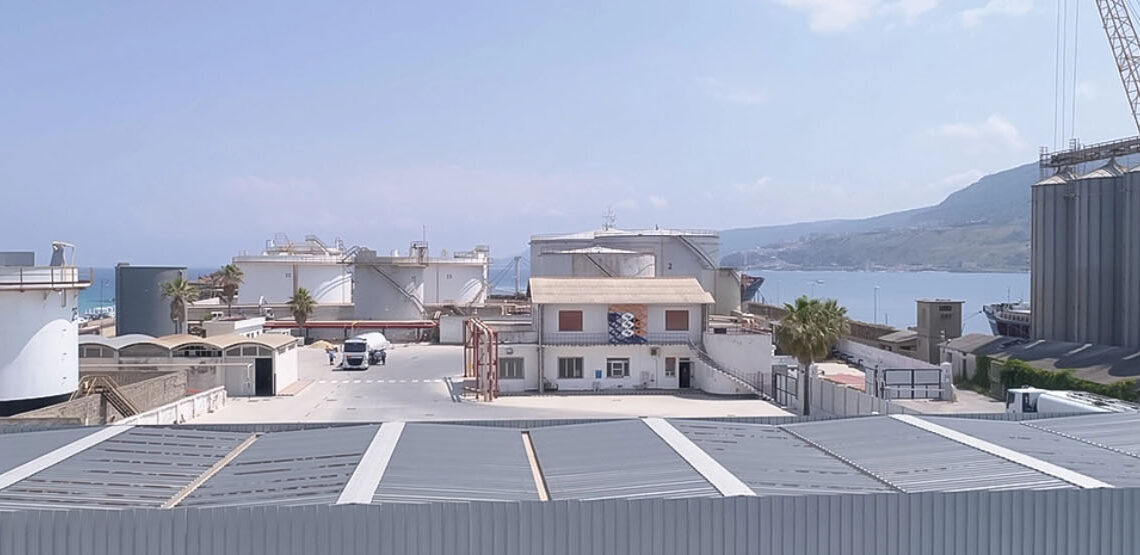 Il sindaco Romeo vuole cambiare il volto di Vibo Marina e dà il benservito alla Meridionale Petroli