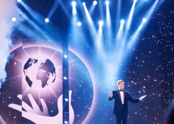 A Torino il Campionato Mondiale della Magia. A Vibo Valentia una gara di Illusionismo Politico!