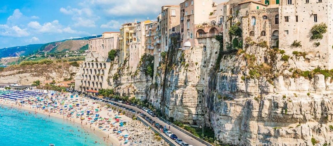 Erosione costiera a Tropea, solo dopo sei mesi la risposta all’interrogazione di Antonio Lo Schiavo 1 Erosione costiera a Tropea, solo dopo sei mesi la risposta all’interrogazione di Antonio Lo Schiavo