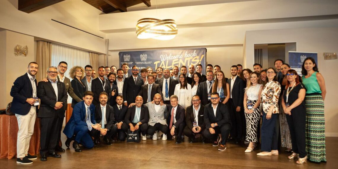 "Welcome Back, Talents!": da Vibo Valentia un nuovo patto per il futuro dei giovani calabresi 1 “Welcome Back, Talents!”: da Vibo Valentia un nuovo patto per il futuro dei giovani calabresi