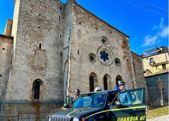 Studio dentistico abusivo scoperto a Spezzano Sila