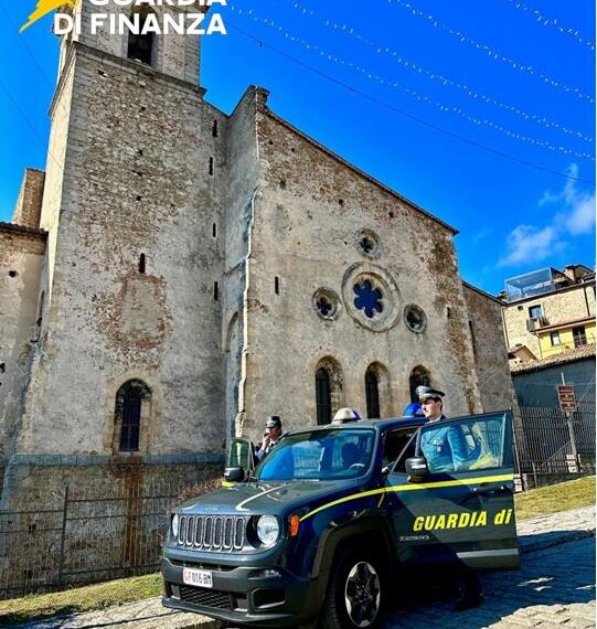 Studio dentistico abusivo scoperto a Spezzano Sila