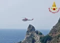 Capo Vaticano, turisti rimasti bloccati sulla scogliera recuperati dai Vigili del Fuoco (VIDEO)