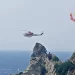Capo Vaticano, turisti rimasti bloccati sulla scogliera recuperati dai Vigili del Fuoco (VIDEO) 8 Capo Vaticano, turisti rimasti bloccati sulla scogliera recuperati dai Vigili del Fuoco (VIDEO)