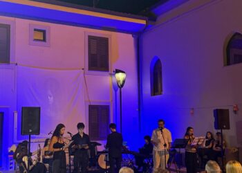 Musica sotto le stelle incanta il borgo di Triparni