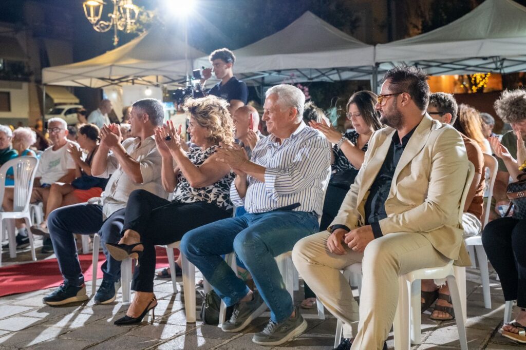 Ma come ha fatto Calipso a trattenere Ulisse nella secca di Amendolara per dieci anni? 4 GAL AMENDOLARA 130825 2