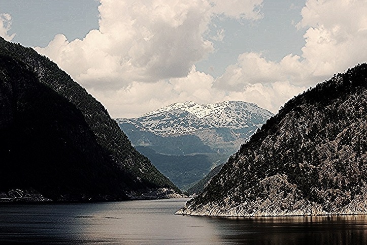 Hardangerfjord 1