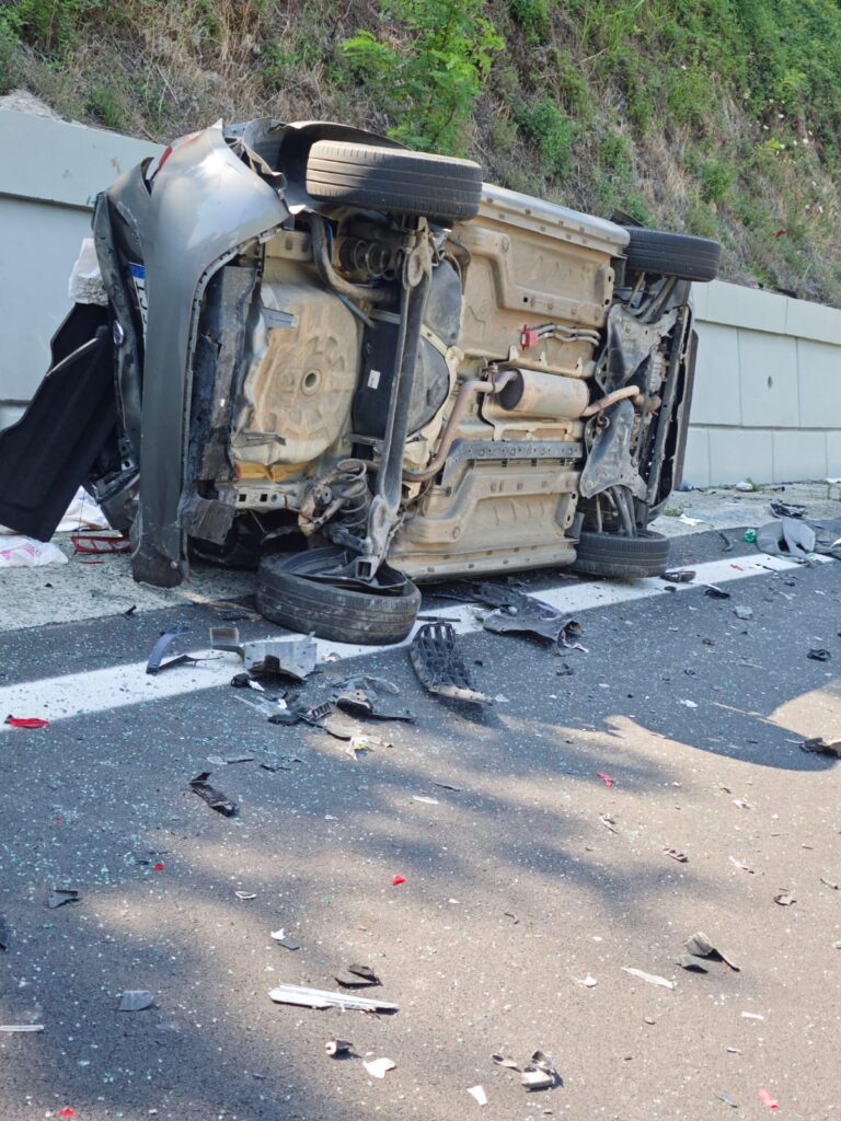 Spettacolare incidente in autostrada nei pressi dello svincolo di S. Onofrio (foto) 3 IMG 20250809 WA0026