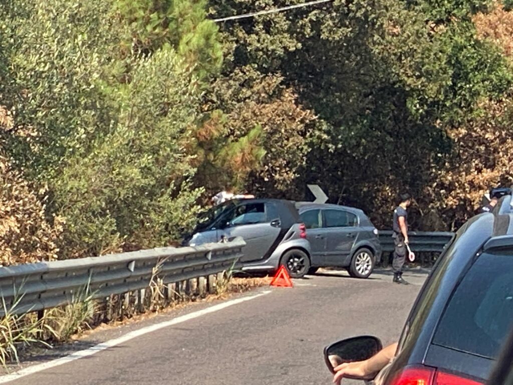 Vibo Valentia, violento incidente lungo la SS18 verso Vibo Marina 7 IMG 20250813 WA0027