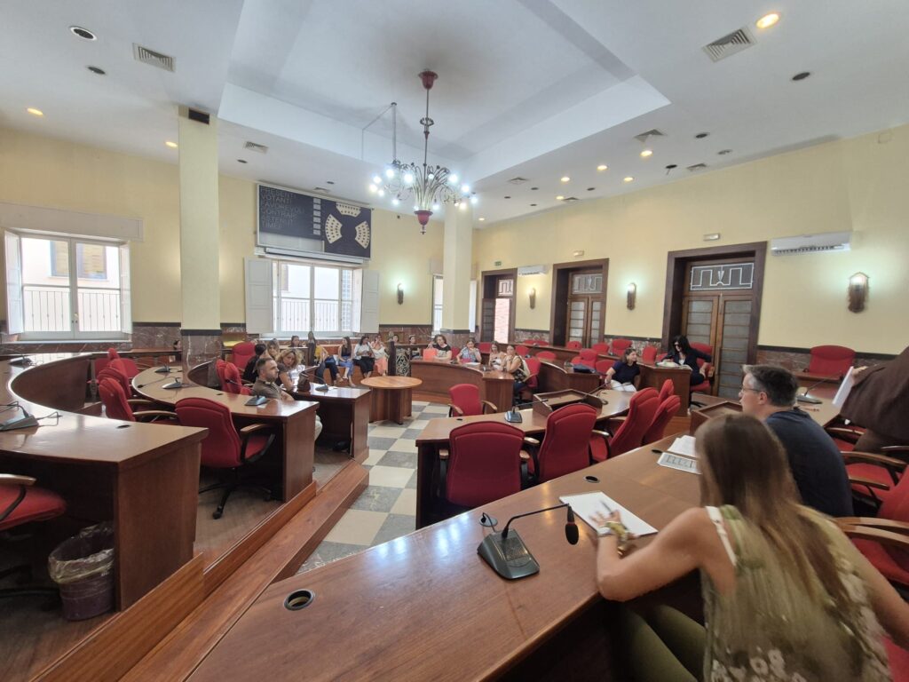 Convocati gli assistenti educativi: il Comune avvia le procedure per garantire il servizio sin dal primo giorno di scuola 3 IMG 20250814 WA0009