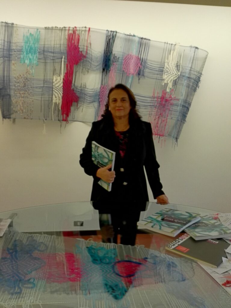 Decimo simposio d’arte live "Migranti… perché?” a Montepaone Lido a cura dell'artista Rosaspina 5 Immagine WhatsApp 2025 08 12 ore 15.31.36 78a19b2c