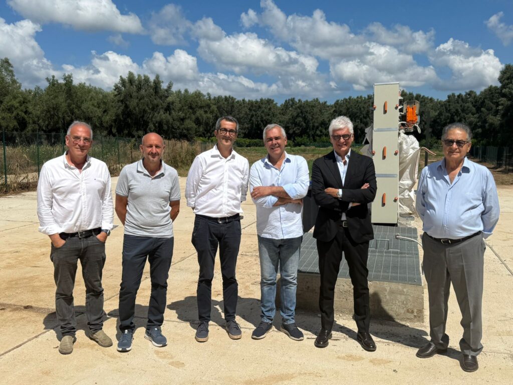 Oppido Mamertina, sopralluogo al depuratore ad impatto zero realizzato in tempi record su un terreno confiscato (VIDEO) 3 WhatsApp Image 2025 08 01 at 15.00.21 2