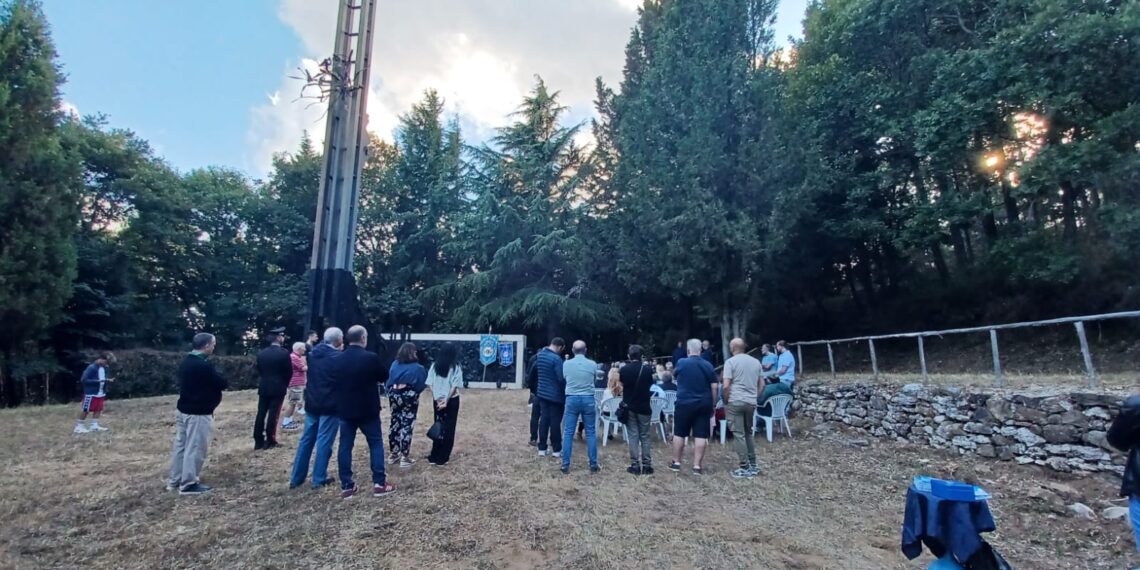 A Monte Covello per non dimenticare la strage del 31 ottobre 1977 e il sacrificio dei vertici dell'Arma dei Carabinieri (VIDEO) 1 A Monte Covello per non dimenticare la strage del 31 ottobre 1977 e il sacrificio dei vertici dell’Arma dei Carabinieri (VIDEO)