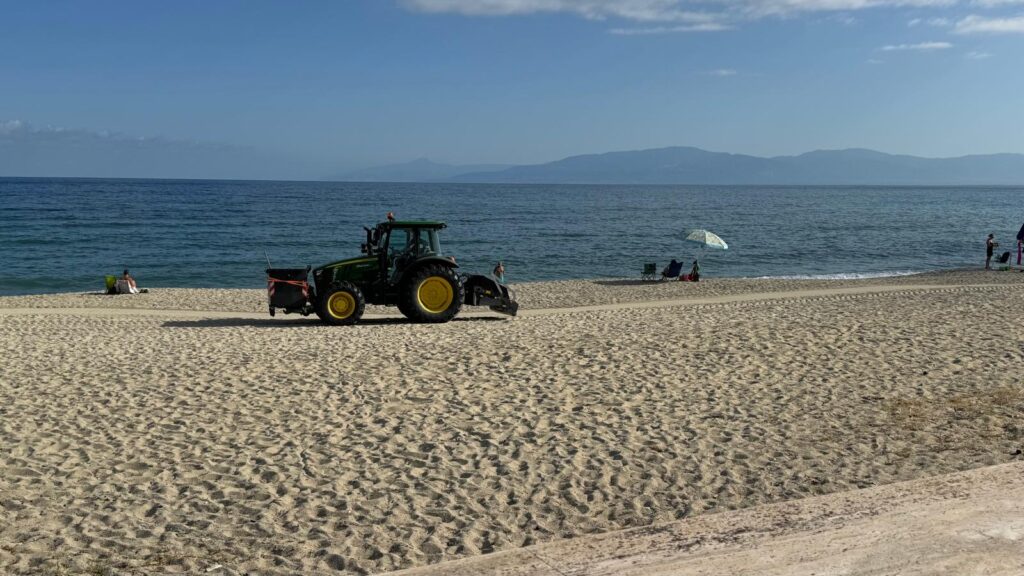 Il paradosso di Bivona, ovvero l'inutilità di avere una spiaggia pulita! 5 WhatsApp Image 2025 08 07 at 11.19.09