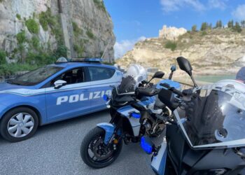 Occupazione abusiva di spazi pubblici – DASPO urbano del questore per cittadina straniera