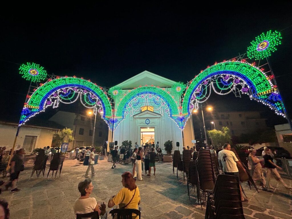 Straordinaria partecipazione a Vibo Marina per i festeggiamenti della Patrona, Stella Maris (VIDEO) 4 WhatsApp Image 2025 08 17 at 23.23.01